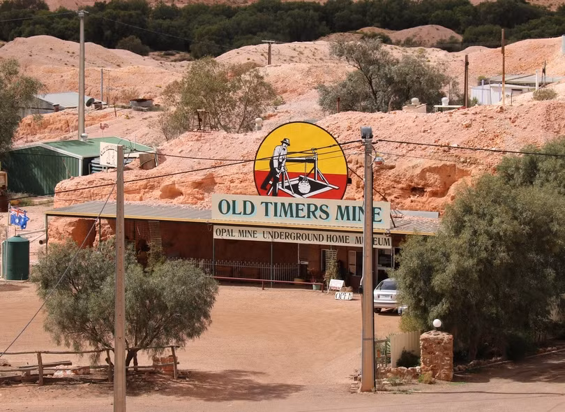 Thị trấn dưới lòng đất tại Australia