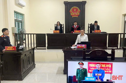 Đột nhập cửa hàng điện thoại trộm nhiều tài sản, lĩnh án 4 năm tù