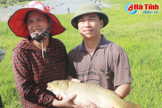 dac sac le hoi danh ca dong hoa