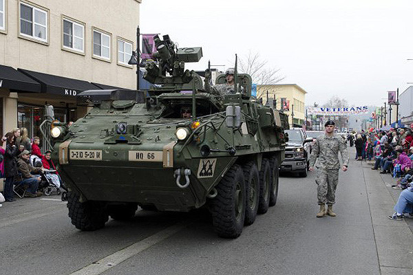 10 xe thiet giap cho quan tot nhat the gioi