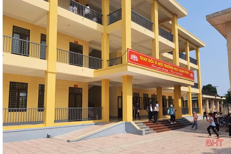 Lời giải nào cho bài toán trường học của con em công nhân KKT Vũng Áng?