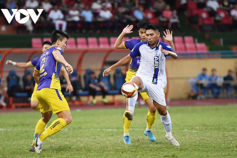 Những cuộc đọ sức “tay đôi” trong trận derby xứ Nghệ