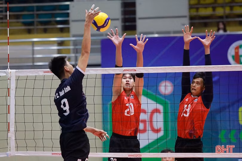 Bóng chuyền nam Hà Tĩnh tự tin ở vòng 2 Giải vô địch quốc gia