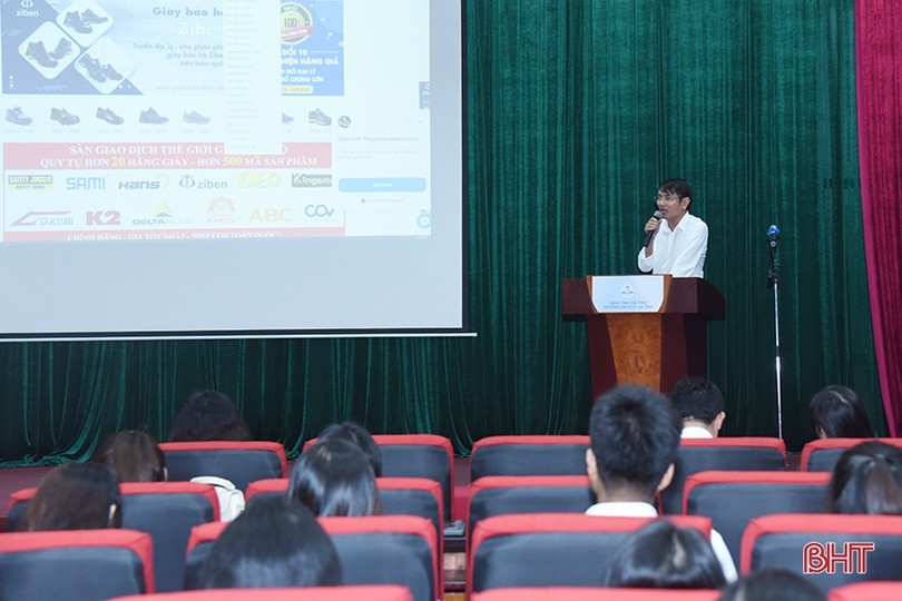 Sinh viên Đại học Hà Tĩnh nâng cao kỹ năng khởi nghiệp đổi mới sáng tạo