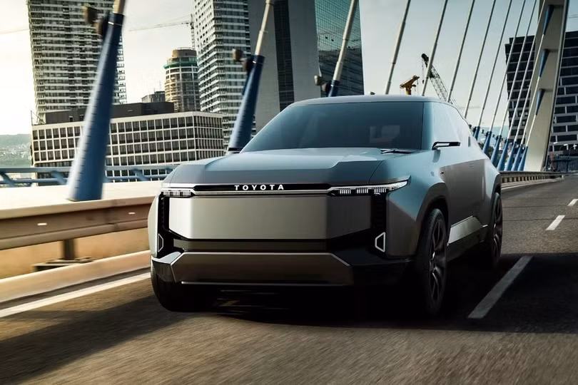 Thiết kế khác lạ của Toyota Land Cruiser bản chạy điện