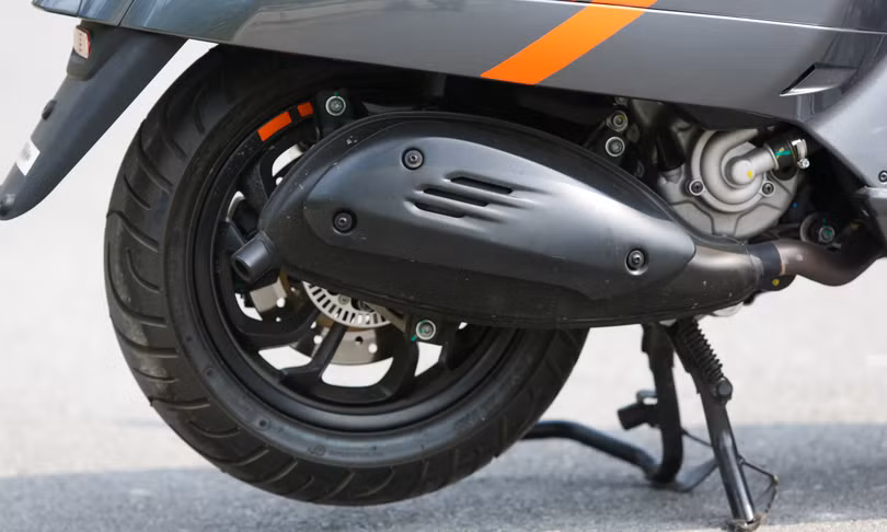 Vespa GTV 300 HPE - xe ga phong cách cổ điển giá 159,8 triệu đồng