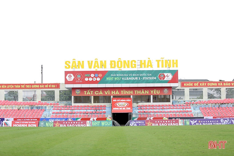 Sân Hà Tĩnh sẵn sàng cho trận derby xứ Nghệ