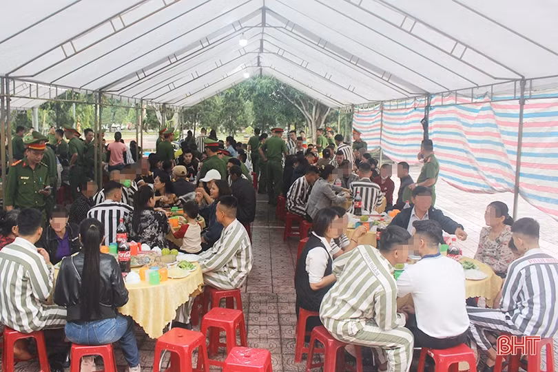 Tạo động lực để phạm nhân phấn đấu, cải tạo tốt