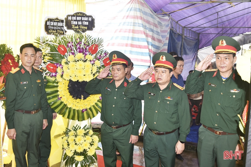 Đón nhận, an táng hài cốt liệt sỹ Trần Văn Tam tại quê nhà