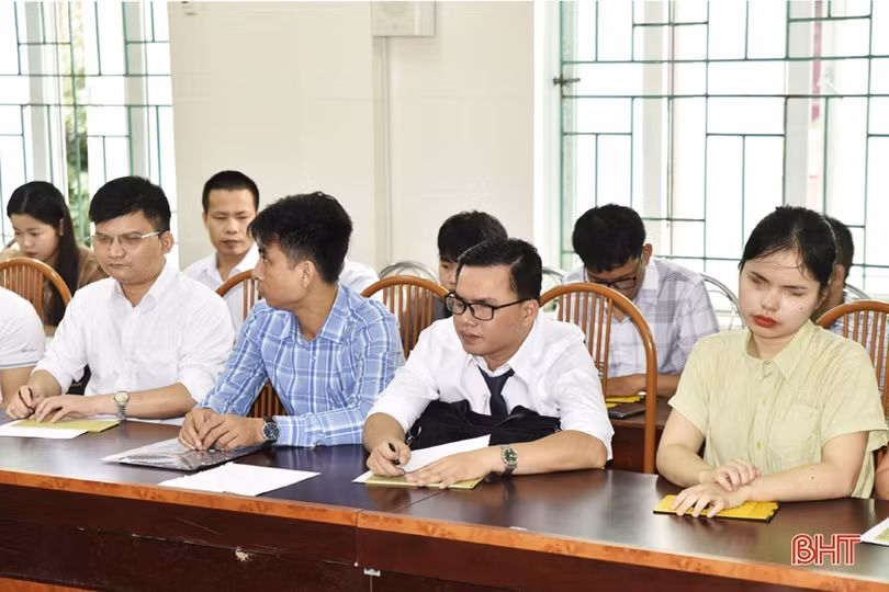 Người khiếm thị Hà Tĩnh thi đọc, viết nhanh chữ Braille