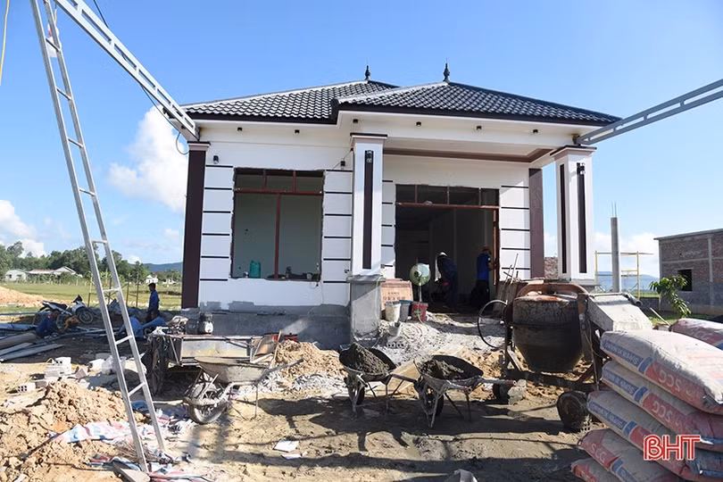 Cư dân vùng tái định cư dự án cao tốc Bắc - Nam vui về nơi ở mới