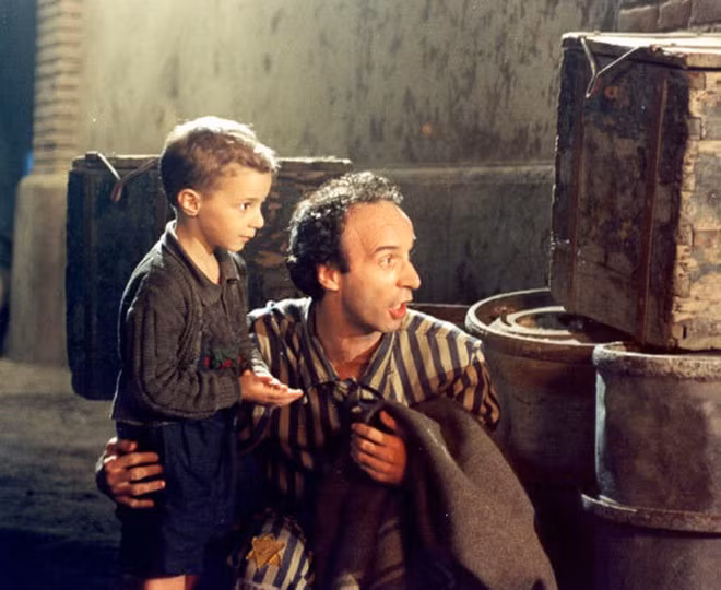 “Cuộc sống tươi đẹp” - lời nói dối vĩ đại của người cha