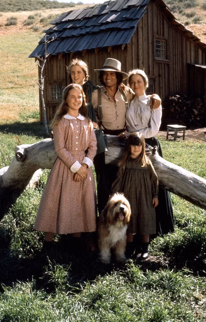 “Ngôi nhà nhỏ trên thảo nguyên” vẫn ấm áp và đáng xem sau nửa thế kỷ