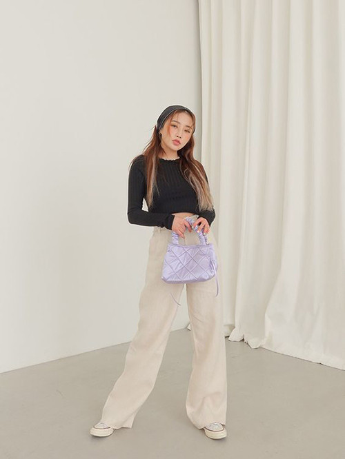 Phối trang phục dệt kim để set đồ mùa thu của phái đẹp thêm cuốn hút