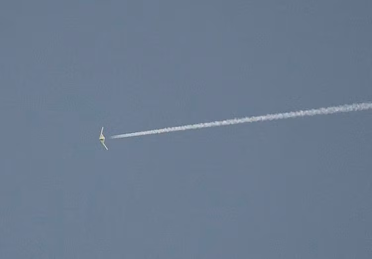 Phi cơ bí ẩn nghi là máy bay không người lái Mỹ đã giấu kín nhiều năm