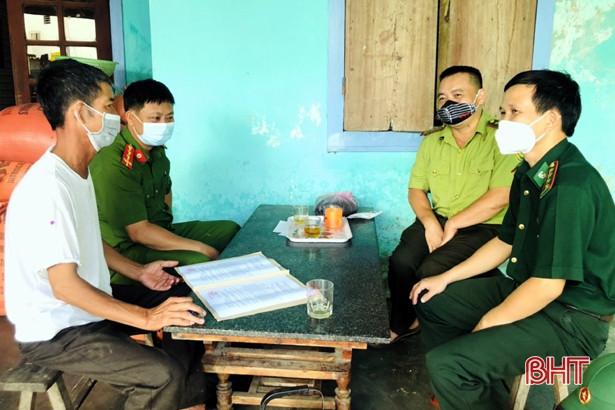 Huyện Kỳ Anh thu giữ hơn 2 ngàn dụng cụ bẫy chim di cư