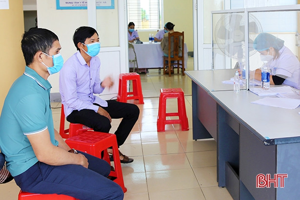 Thạch Hà tiêm 930 liều vắc-xin phòng COVID-19 trong đợt 7