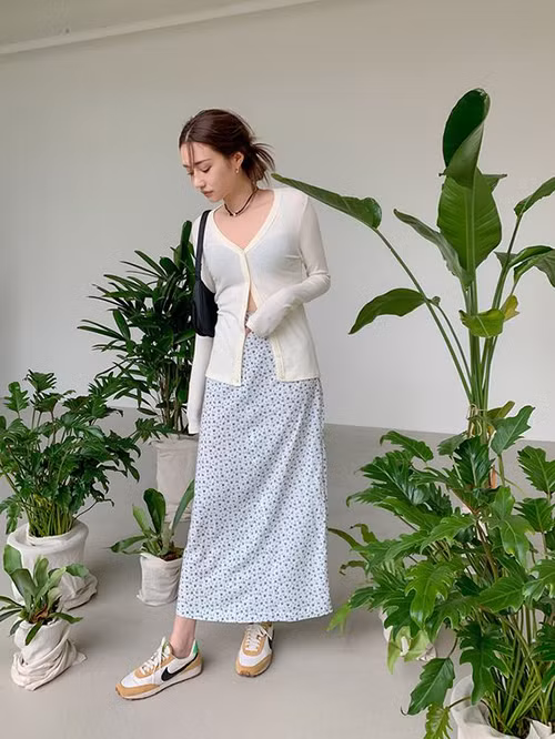 Phối trang phục dệt kim để set đồ mùa thu của phái đẹp thêm cuốn hút