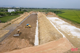 Vì sao dự án đường Xô Viết Nghệ Tĩnh kéo dài thi công “ì ạch”?