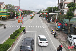 Cụm đèn đỏ ở trung tâm xã Thạch Hà hoạt động trở lại