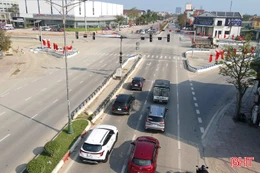  Cần sớm tháo dỡ cụm đèn tín hiệu giao thông "thừa" ở nút giao đường kết nối cao tốc