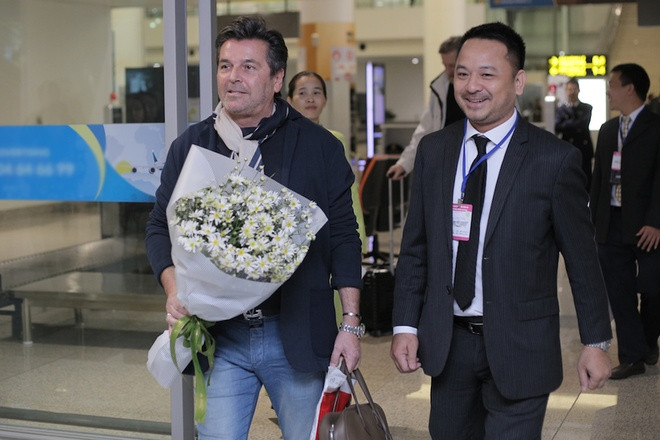 ca si modern talking duoc tang cuc hoa mi khi toi viet nam