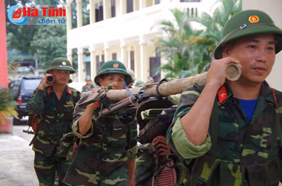 huong khe to chuc dien tap chi huy tham muu tren ban do thuc dia