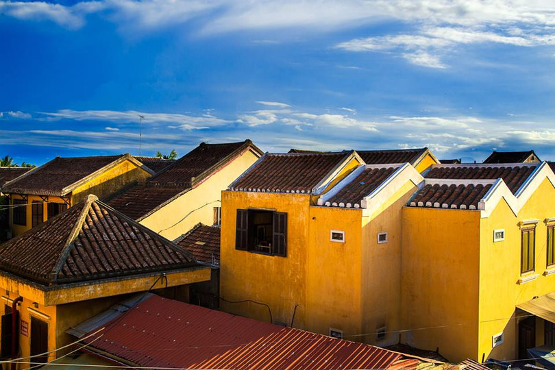 sac vang pho co hoi an dep me hoac tren bao anh