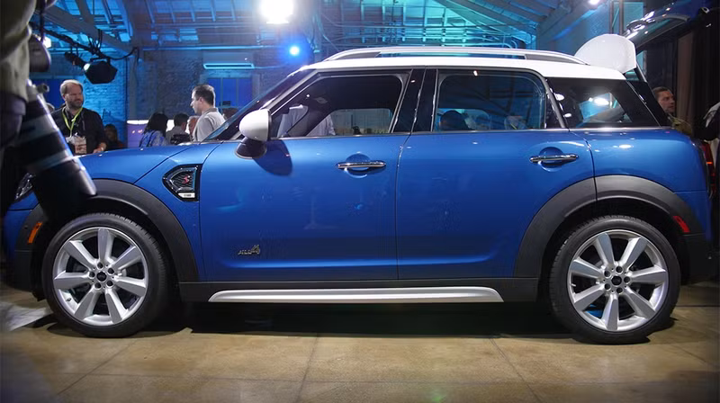 mini countryman 2017 chinh thuc trinh lang