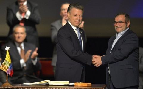 the gioi noi bat trong tuan nhieu bat ngo vong khoi dong dua ghe tong thong phap