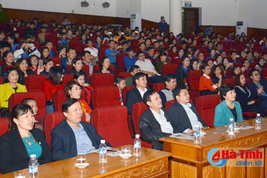 mot nha thong diep sau sac ve phong chong hiv aids