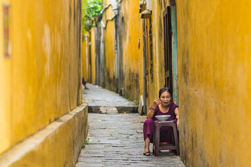 sac vang pho co hoi an dep me hoac tren bao anh