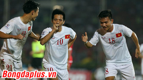 dt viet nam khong duoc phep ngu quen tren chien thang