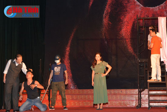 mot nha thong diep sau sac ve phong chong hiv aids