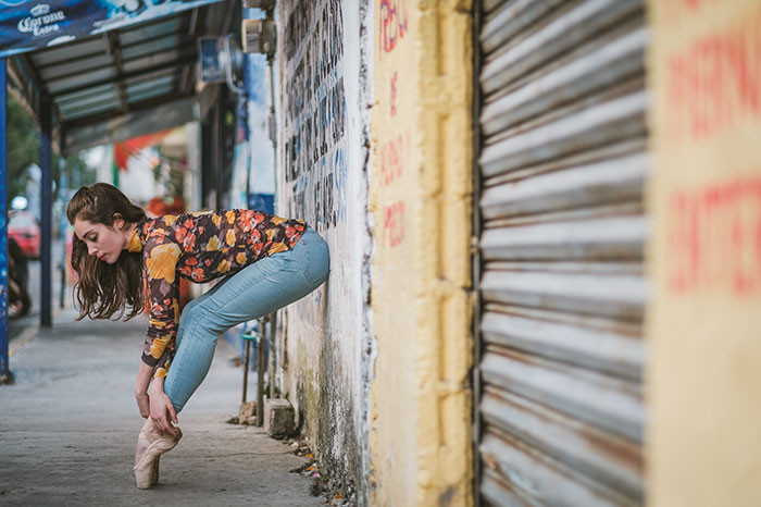 ballet tren duong pho mexico thong diep manh me gui den ong trump