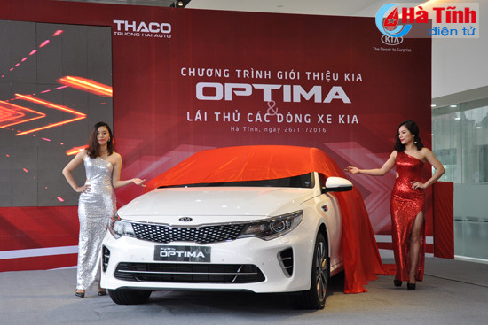 kia optima 2016 ra mat khach hang ha tinh