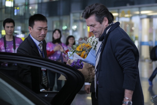 ca si modern talking duoc tang cuc hoa mi khi toi viet nam