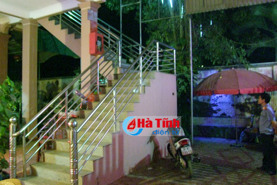 hon chien luc di hat karaoke 1 nguoi bi dam thung tim dan den tu vong