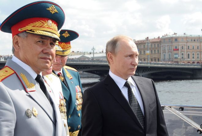 nga cao buoc ukraine bat giu 2 binh si tu crimea