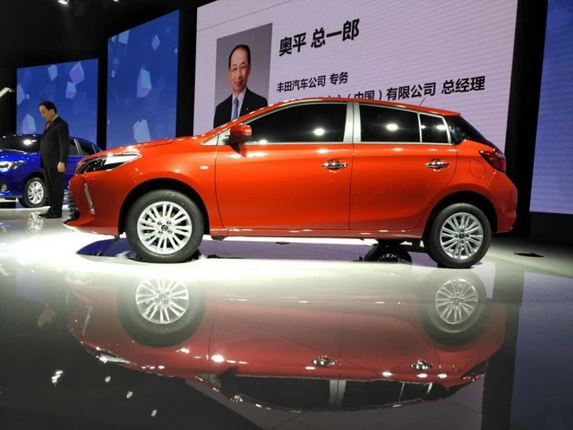 cap doi toyota vios hatchback va yaris l sedan 2017 ru nhau ra mat