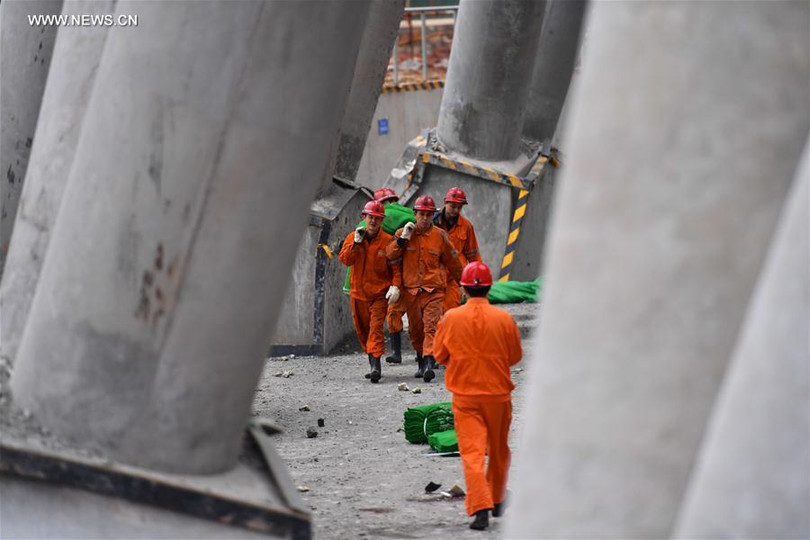 photograph hien truong vu sap gian giao nha may dien trung quoc khien 40 nguoi chet