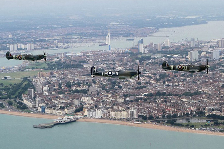 man nhan voi man tai hien tran khong chien anh quoc noi tieng