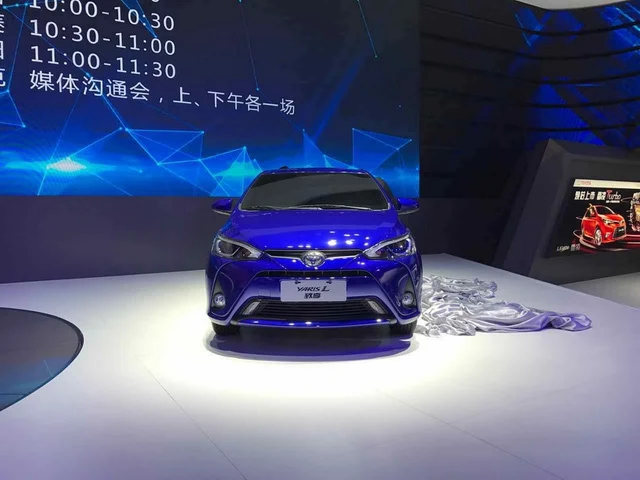 cap doi toyota vios hatchback va yaris l sedan 2017 ru nhau ra mat