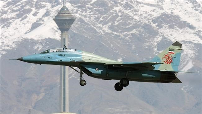 iran se mua nhieu may bay chien dau moi san sang doi pho de doa