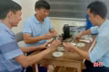 Phía sau những bữa cơm đùm