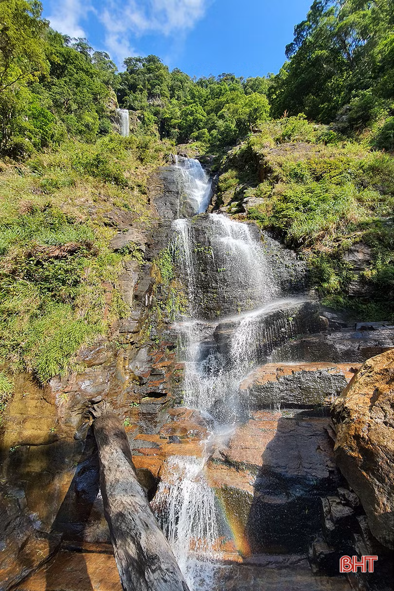 Hà Tĩnh khảo sát, đánh giá tiềm năng du lịch thác Vũ Môn