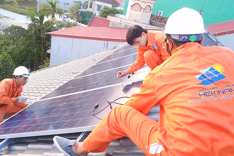 Nhiều người dân Hà Tĩnh đầu tư điện mặt trời mái nhà