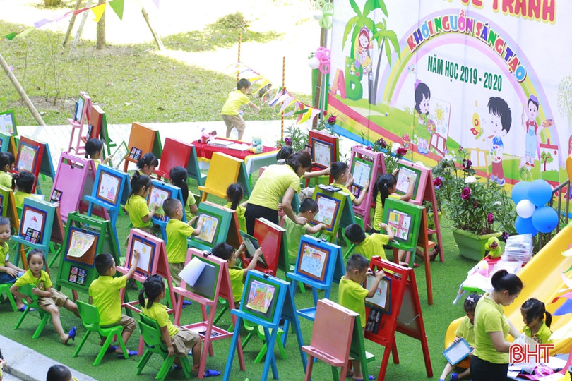 54 “họa sỹ nhí tranh tài vẽ tranh khơi nguồn sáng tạo