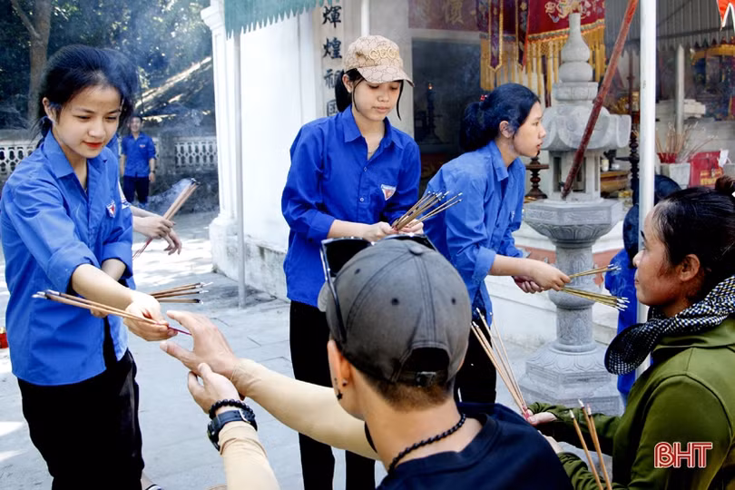 Thành kính cử hành Lễ giỗ lần thứ 574 năm ngày mất Chiêu Trưng Đại vương Lê Khôi