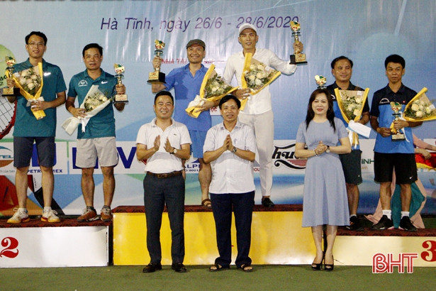 Giải quần vợt Cúp Truyền hình Hà Tĩnh thành công tốt đẹp